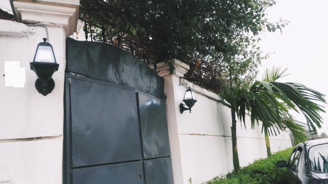 Appartement 2 Chambres Residence Avec Piscine ยาอุนเด ภายนอก รูปภาพ